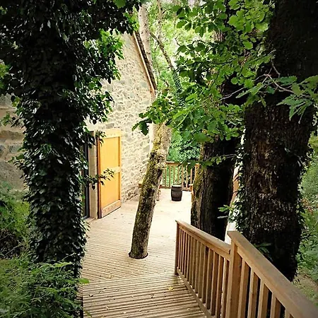 Domaine Des Maréquiers Pimprenelle Bed & Breakfast 3*